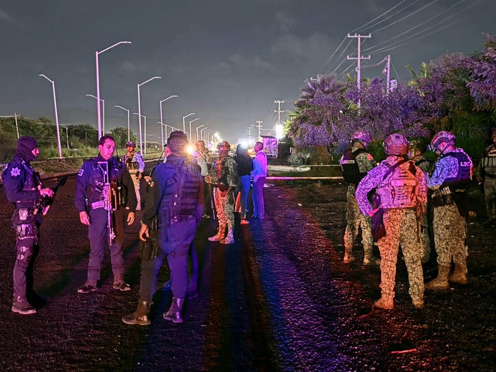 Abandonan el cuerpo de un hombre en La Costerita, Culiacán