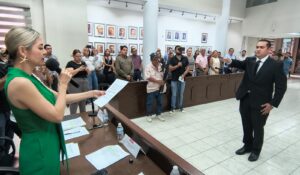 Abraham Alfonso Ávalos Osuna asume la Secretaría del Ayuntamiento de Mazatlán tras renuncia de Moisés Ríos