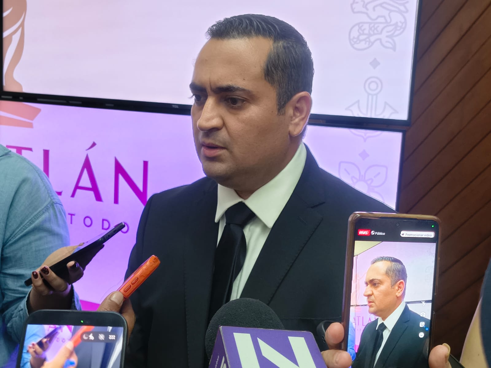 Abraham Alfonso Ávalos Osuna, secretario del Ayto. de Mazatlán