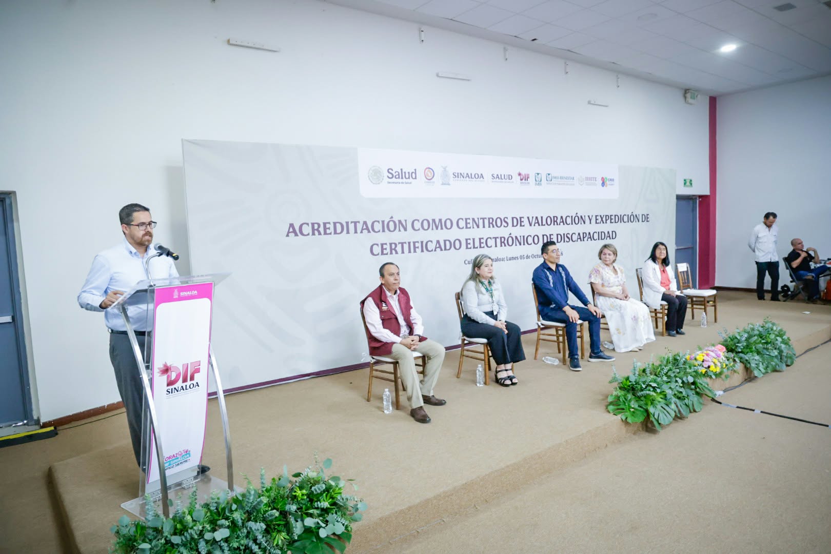 Acreditan a centros DIF en Sinaloa para valorar a personas con discapacidad