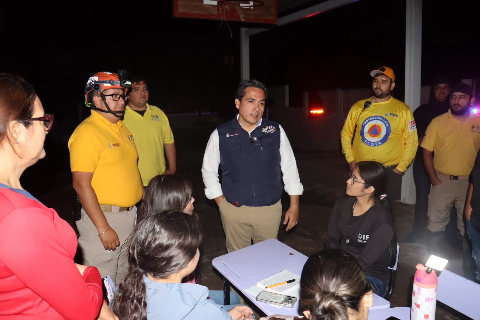 Activan refugio temporal en Ceuta, Elota, tras fuertes lluvias