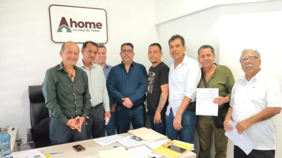 Acuerdan permisos para instalar la Villa Navideña de comerciantes en Los Mochis, Sinaloa
