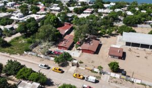 Baja el agua en El Colorado, Ahome, Sinaloa, pero 33 personas siguen en el albergue