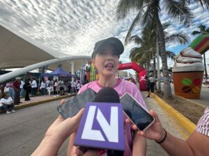 Estrella Palacios anuncia 300 estudios gratuitos para mujeres en Mazatlán
