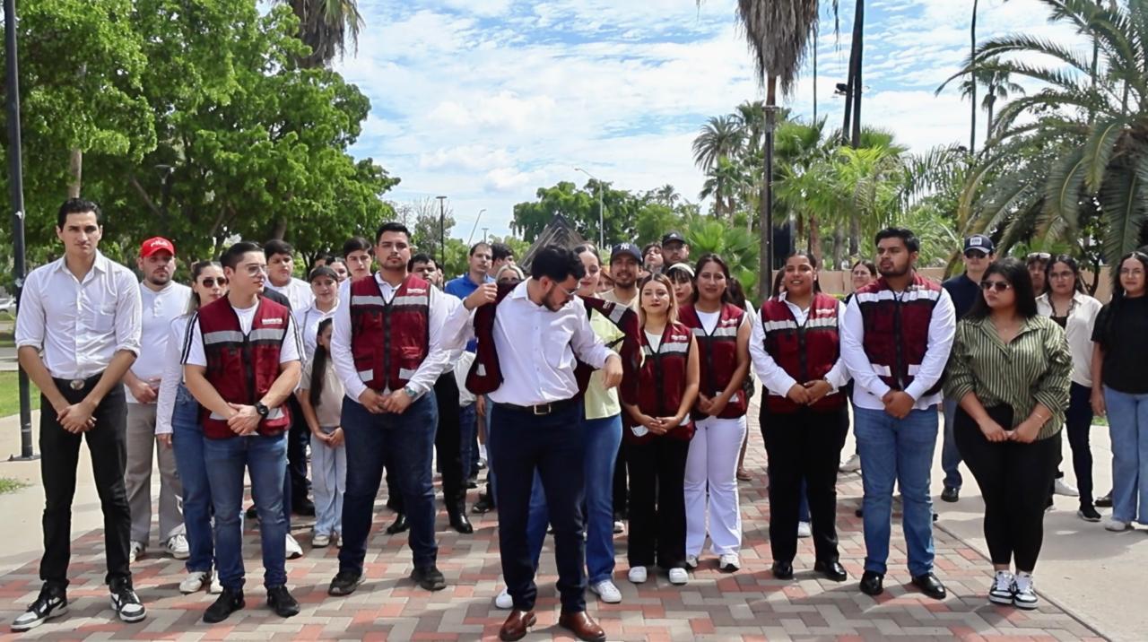 Alfonso Higuera Guerrero se registra por la Coordinación de Defensa de la 4T en el Distrito 02 de Ahome