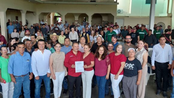 Alfredo López Castro hace público su registro y confía en proceso interno de Morena en Mocorito