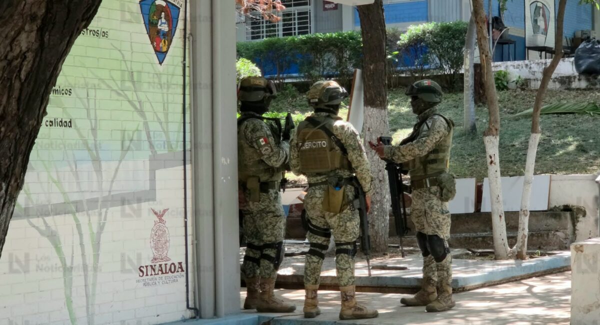 “Los vamos a matar a todos”: amenaza por WhatsApp a alumnas obliga a evacuar Escuela Normal en Culiacán