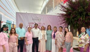 Inaugura AMMJE Árbol de la Vida Rosa; busca superar recaudación para apoyar a mujeres con cáncer de mama