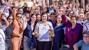 ana ayala se registra para la coordinacion municipal de la defensa de la transformacion en ahome saludo
