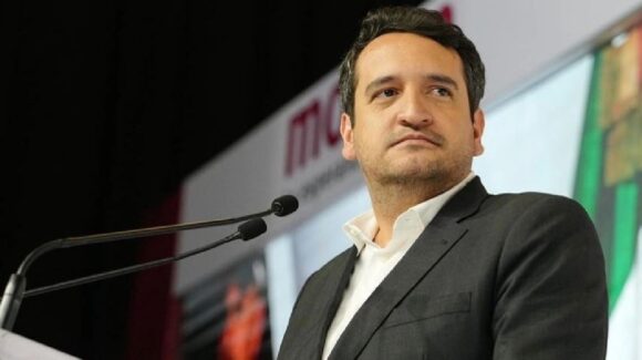 ‘Andy’ López Beltrán se registra como aspirante a candidato de Morena, a una diputación federal en Tabasco
