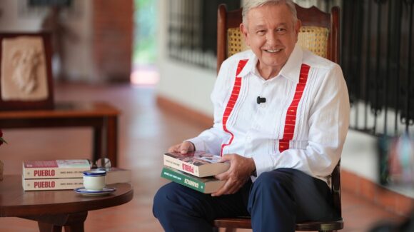 Descarta Sheinbaum gira de AMLO para promocionar su libro… pero si quisiera ‘¿qué tiene de malo?’