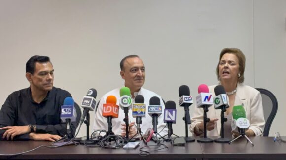 Modifican horario de trabajadores municipales sindicalizados para reforzar bacheo en Los Mochis