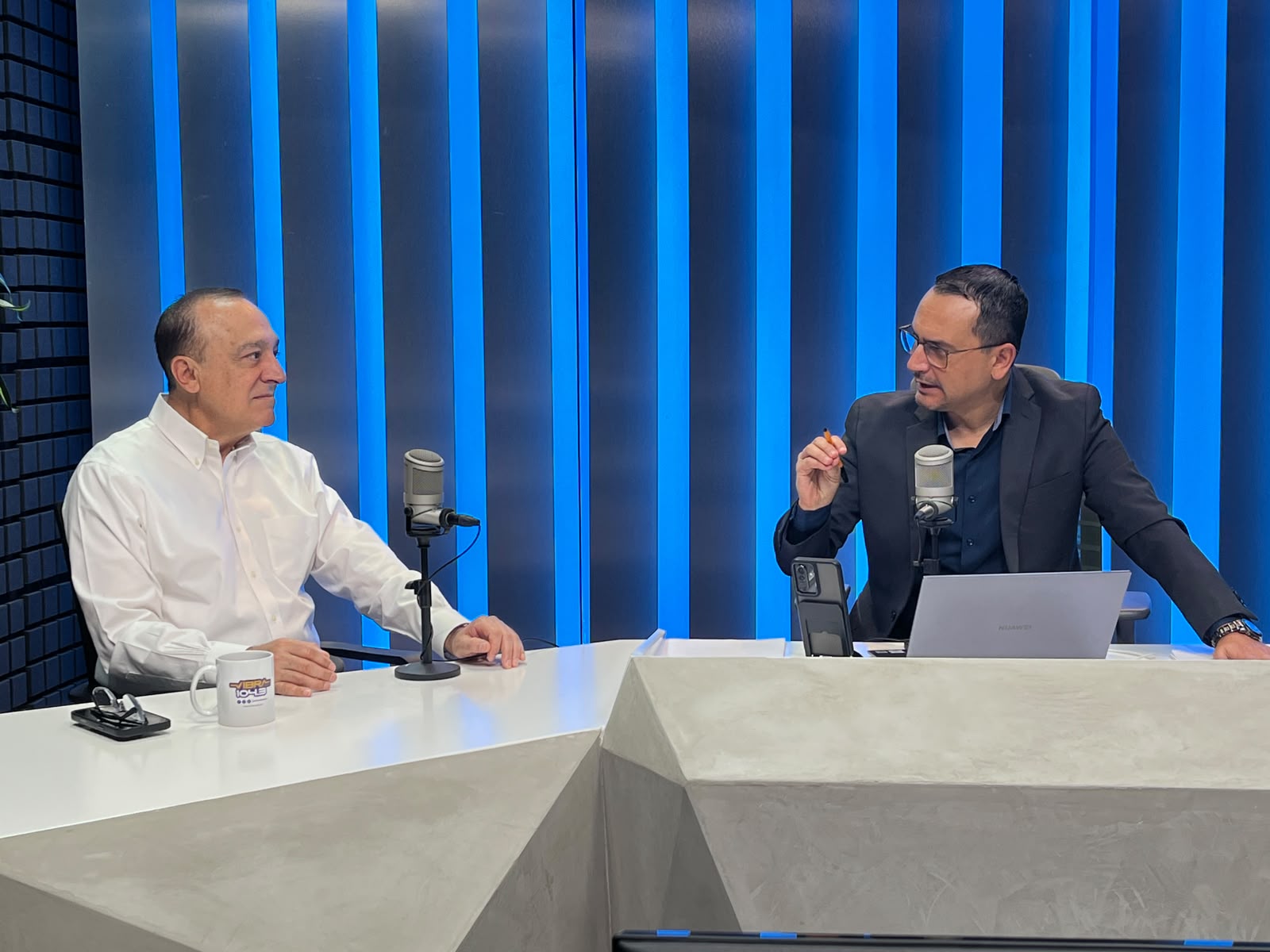 Antonio Menéndez, alcalde de Ahome, en entrevista con Omar de la Rocha