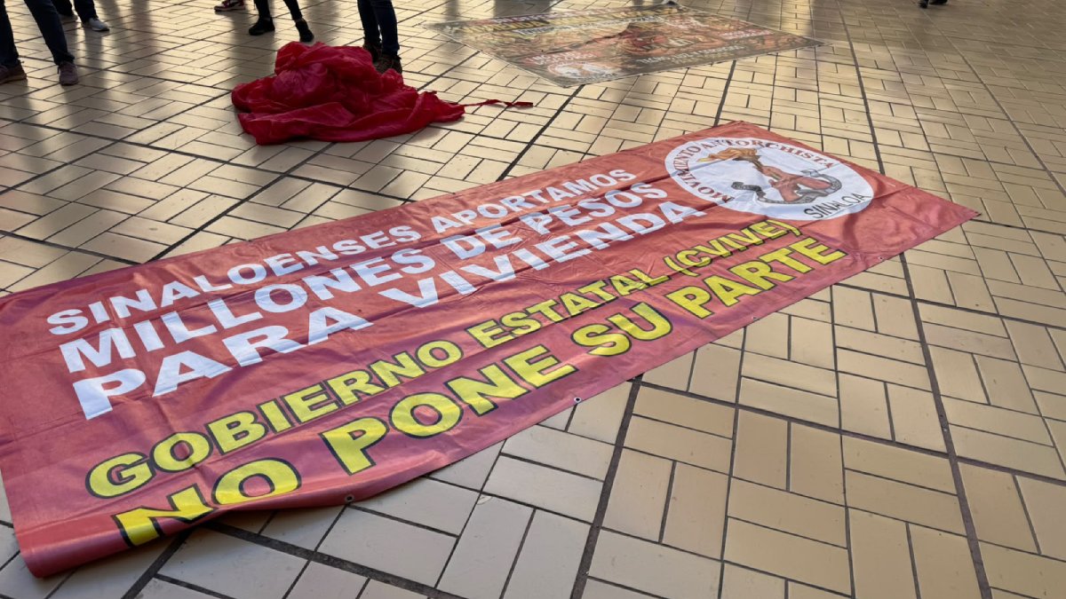 antorchistas se manifiestan en palacio de gobierno en culiacan sinaloa