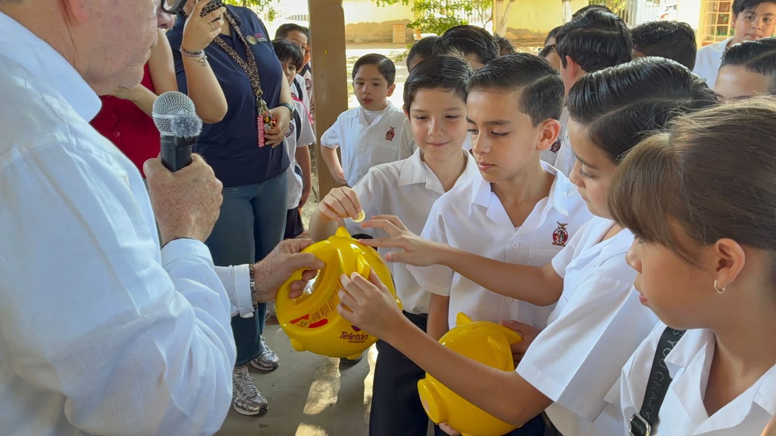 Arrancan boteo del Teletón 2026 en la primaria General Antonio Rosales de Los Mochis