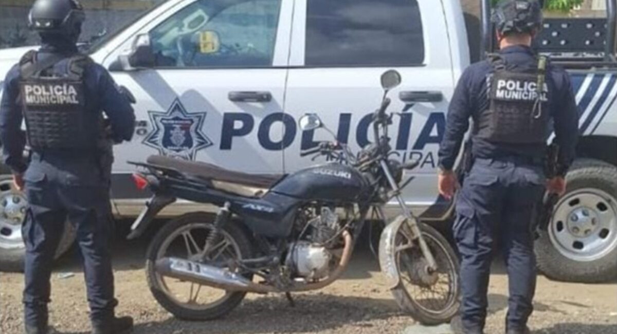 Hallan motocicleta robada en la Salvador Allende de Mazatlán, Sinaloa; la aseguran policías