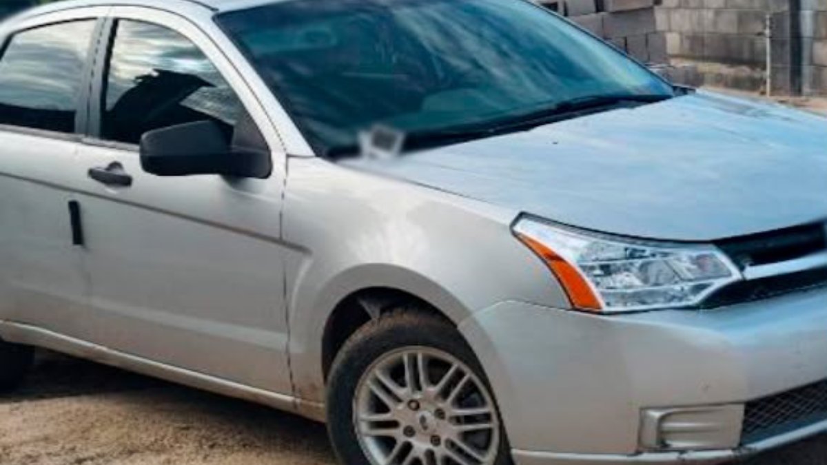 aseguran propiedad en carboneras de culiacan auto