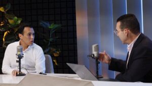 aspirante a la coordinacion municipal de morena en culiacan jesus ibarra ramos con luis