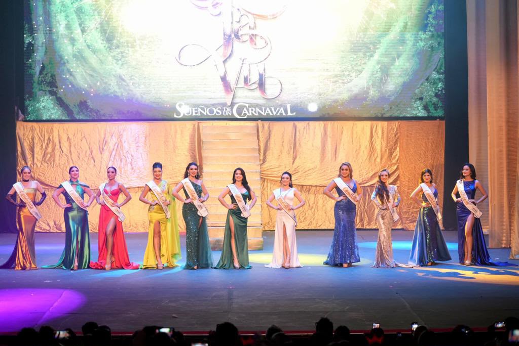 Aspirantes a las coronas del Carnaval de Mazatlán. Foto temática
