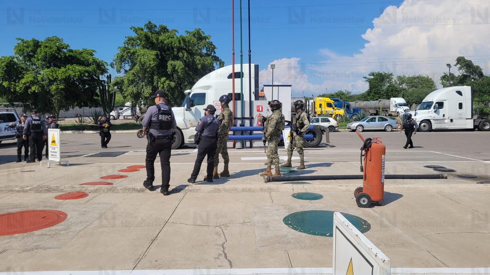 Ataque armado en gasolinera al sur de Mazatlán