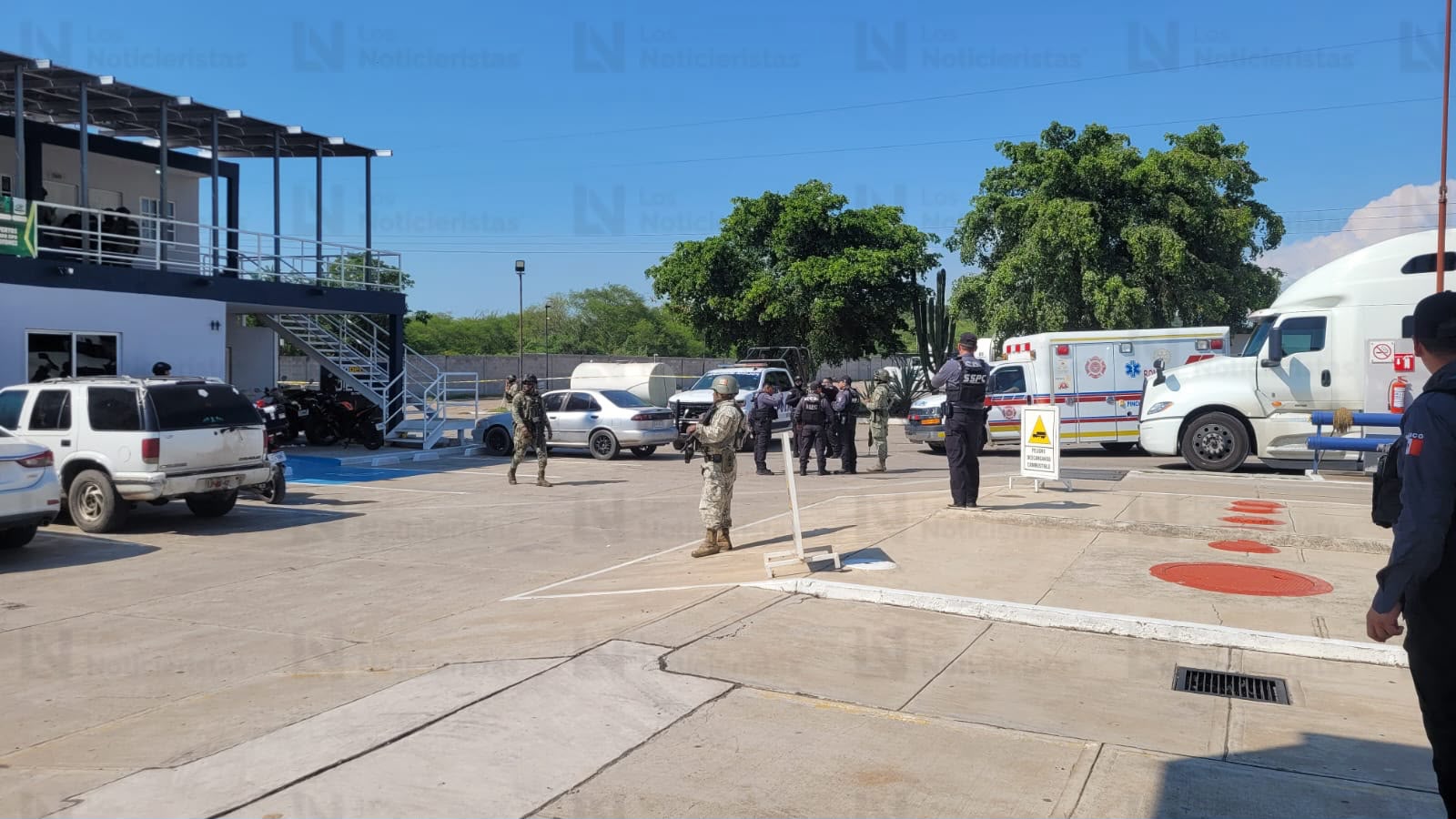 Ataque armado en gasolinera al sur de Mazatlán