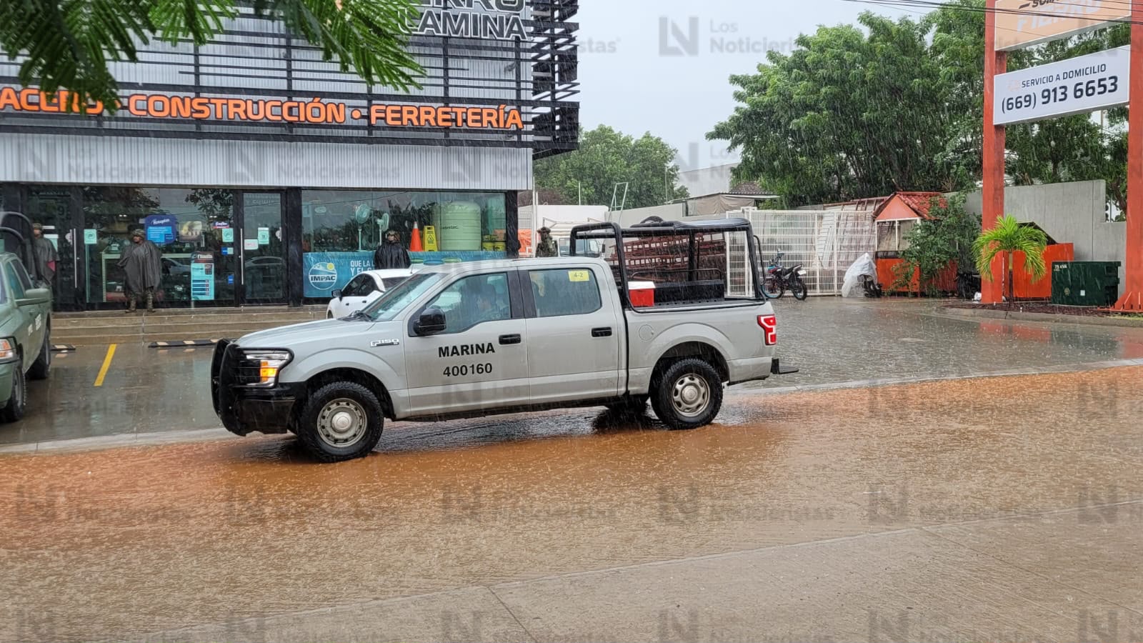 Ataque armado en restaurante deja un muerto y un herido grave en Mazatlán