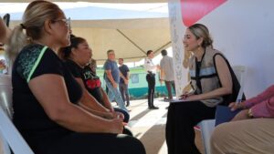 atienden a 56 vecinos y reciben 75 solicitudes durante jornada de contigo mazatlan