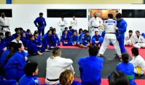Sinaloense participan en seminario de judo impartido por atletas Olímpicos