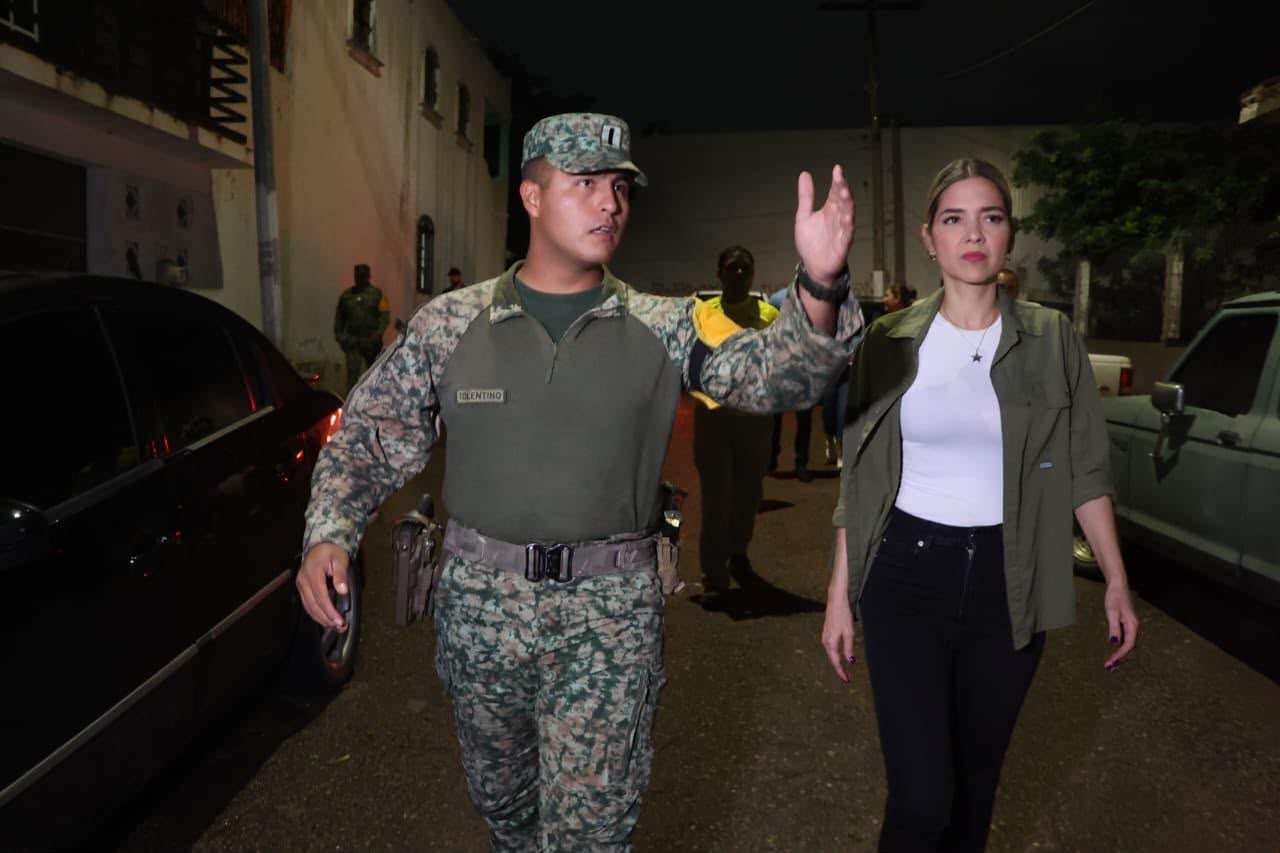 Autoridades recorren Mazatlán tras intensas lluvias