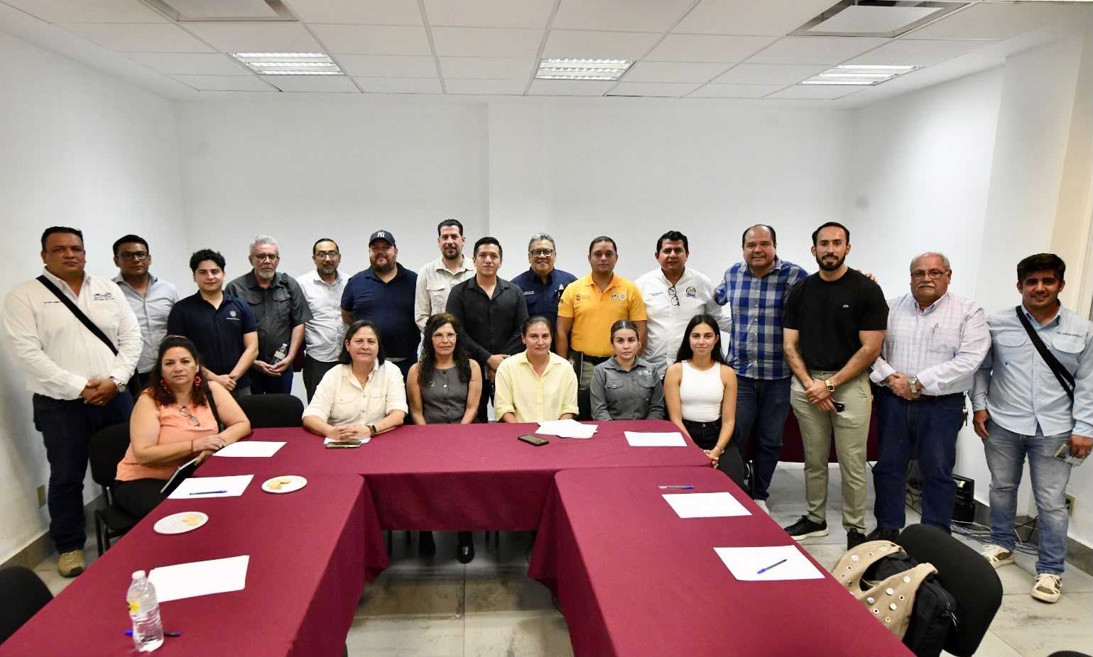Autoridades se reúnen para discutir la rehabilitación del Malecón de Mazatlán