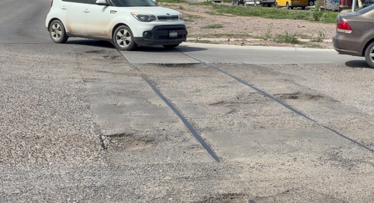 Se atienden tramos carreteros de Sinaloa con programa intenso de bacheo, pero se recurrió al apoyo de Pemex por asfalto: Obras Públicas