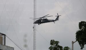 Hay balazos en el penal de El Castillo en Mazatlán; entran ambulancias y sobrevuela un helicóptero