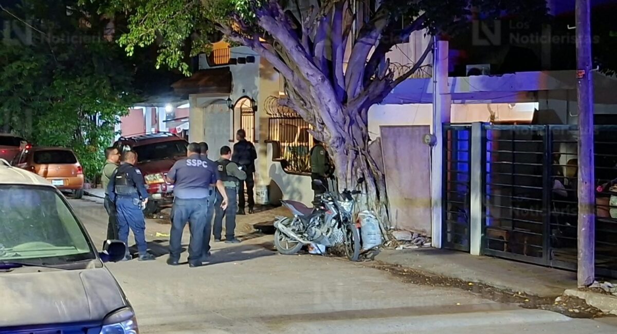 Balean vivienda en la colonia Francisco Villa, Mazatlán, Sinaloa
