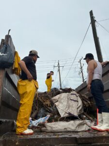 Lluvias sobre Los Mochis ‘sacan a flote’ 3 toneladas de basura
