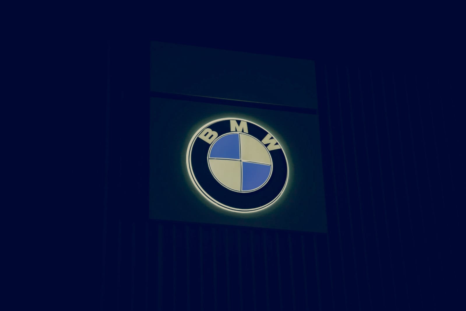 BMW presenta nuevo vehículo X5 2027