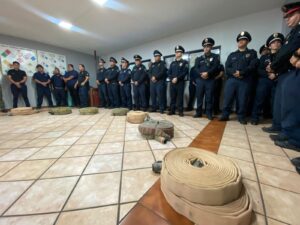 Bomberos Culiacán ayuda fortalecer a corporaciones de 7 municipios con la donación de mangueras