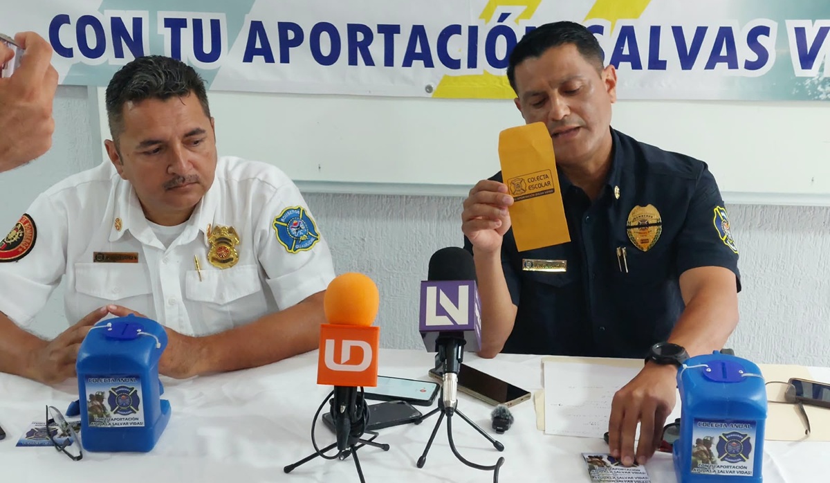 Bomberos de Guamúchil inician su colecta anual