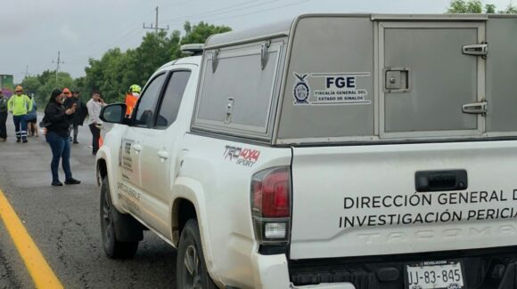 Encuentran cadáver semidesnudo junto a la Maxipista Culiacán-Mazatlán, en Costa Rica