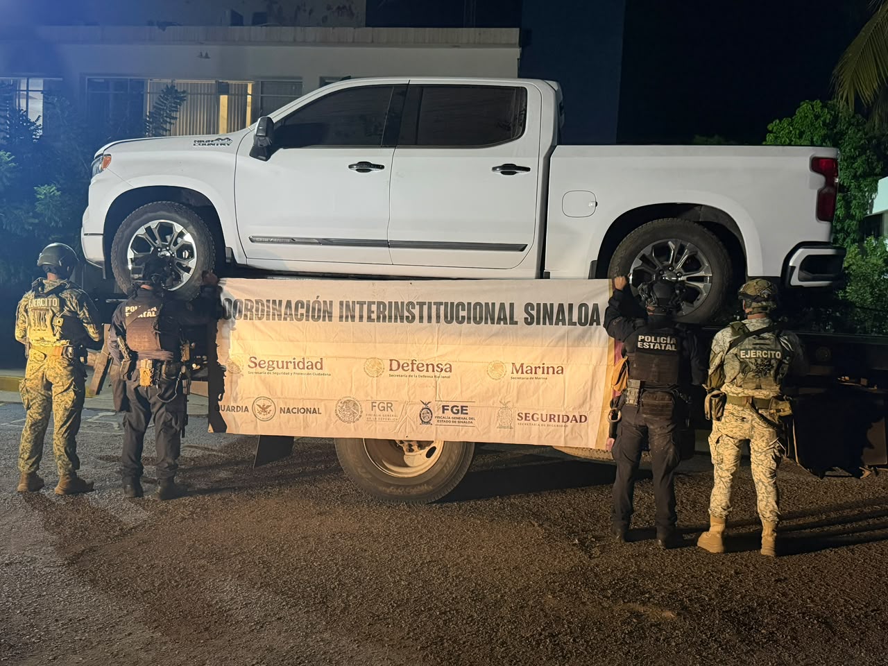 Camioneta asegurada en Culiacán