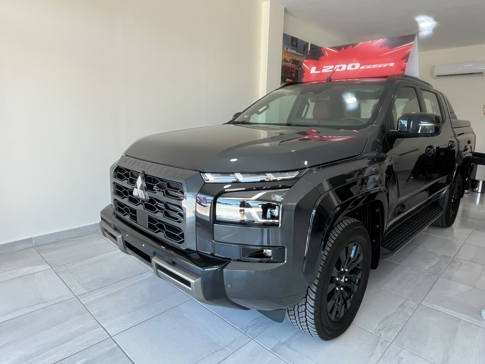 Camioneta Mitsubishi en Guasave