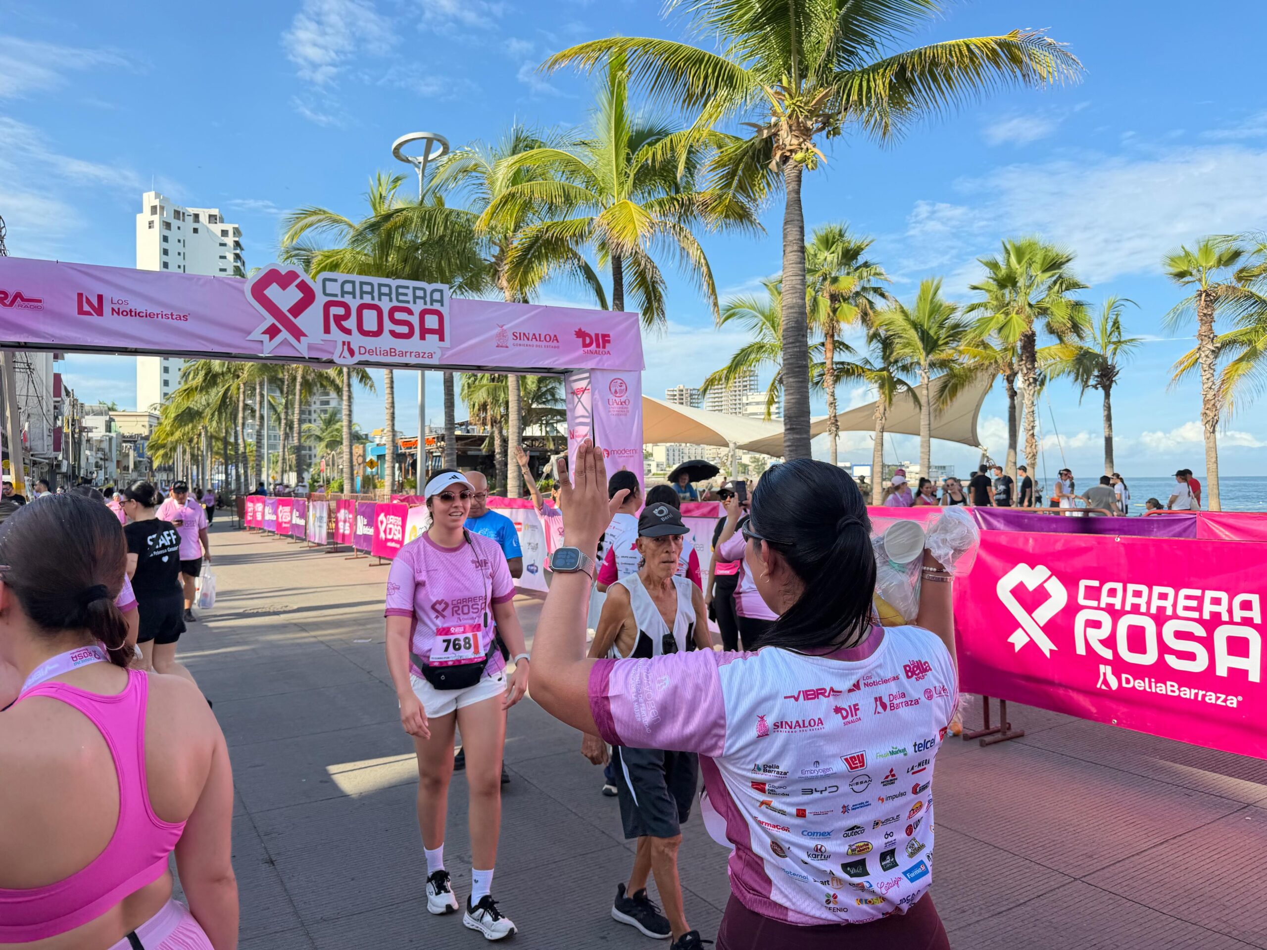 Carrera Rosa 2026 en Mazatlán