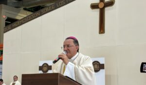 Llama nuncio apostólico a construir la paz desde el amor de Dios en misa multitudinaria de Los Mochis