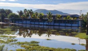 CETMAR 13 de Topolobampo sigue bajo el agua y pide auxilio; ya suman cuatro días sin clases presenciales