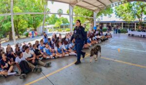 Alertan sobre riesgos en redes sociales y refuerzan prevención del delito en escuelas de Mazatlán, Sinaloa