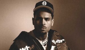 Condenan a prisión suspendida al cantante Chris Brown por pelea en bar