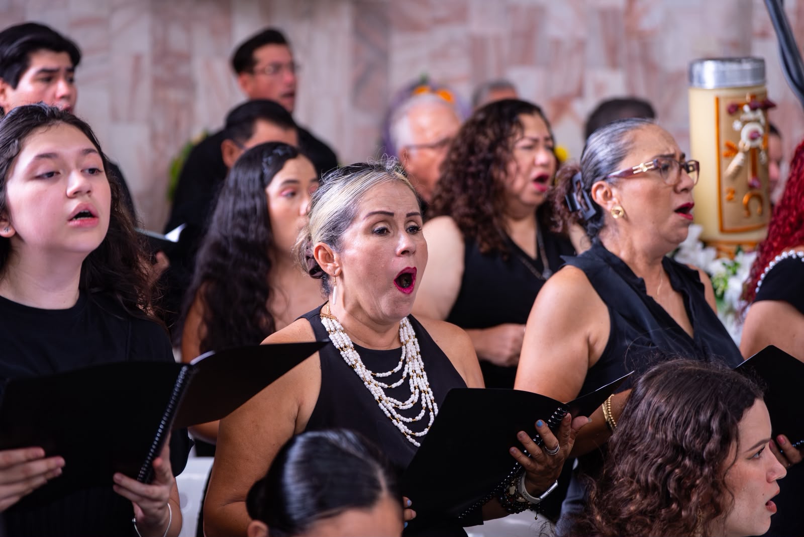 Concierto por la Paz del Coro Angela Peralta en Mazatlán