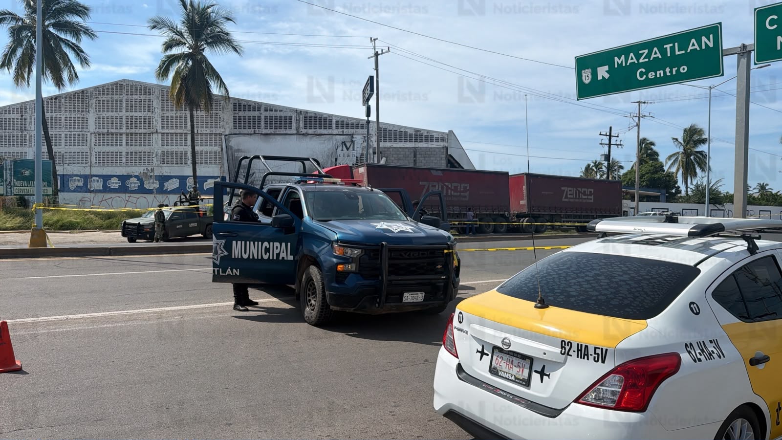 Un conductor resulta herido de bala cerca de puente vehicular al norte de Mazatlán