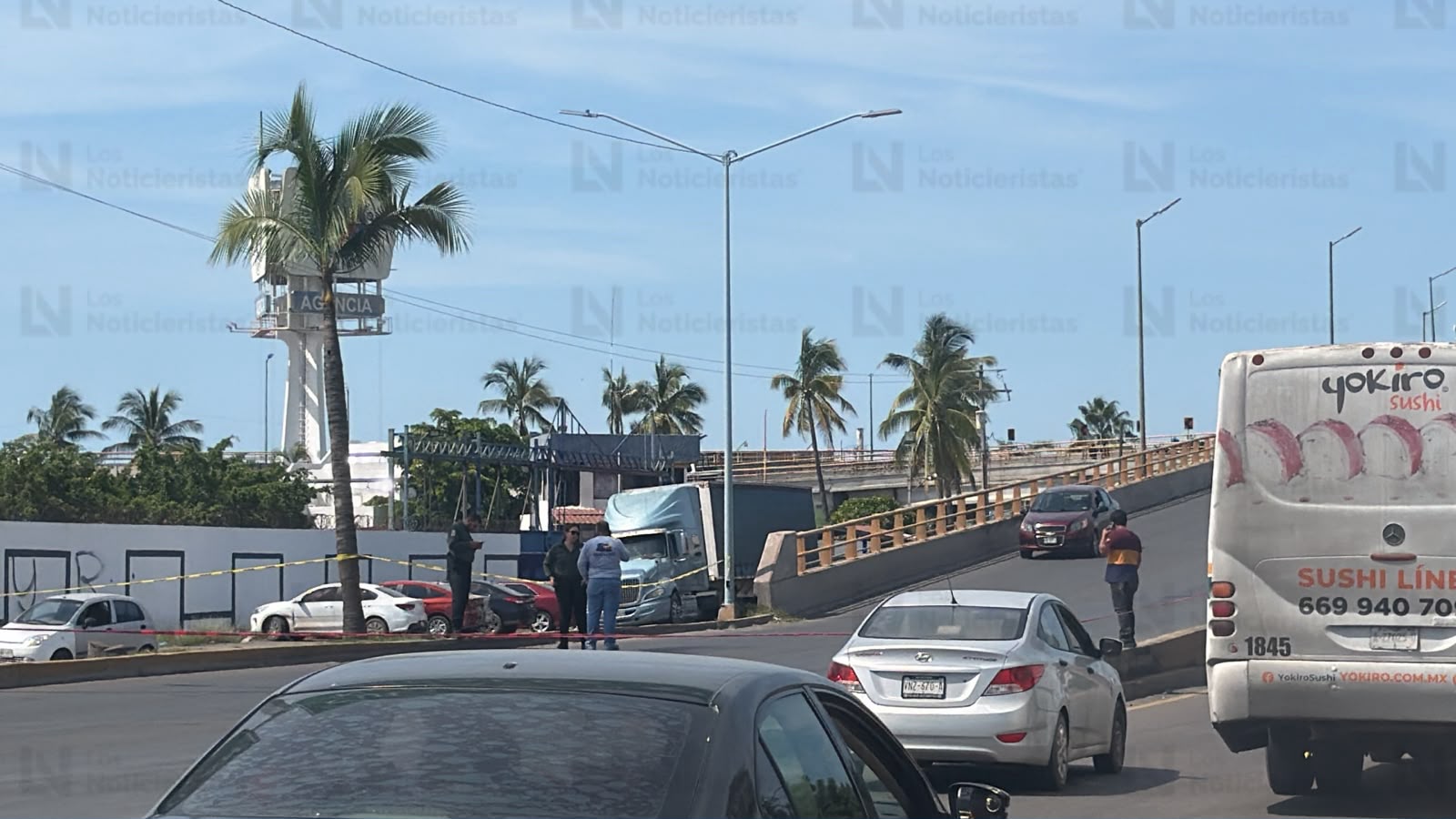 Un conductor resulta herido de bala cerca de puente vehicular al norte de Mazatlán