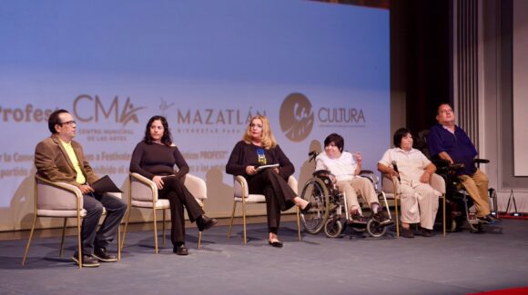 De los abucheos al éxito: cuatro historias de vida inspiran en el Congreso “Educación desde las Artes” en Mazatlán, Sinaloa