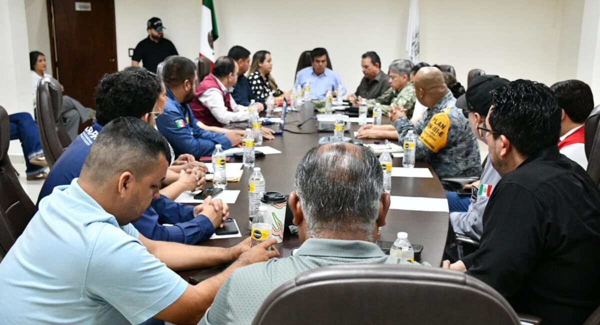 Mocorito activa sesión permanente de Protección Civil ante el huracán “Simón”; dispone de 18 refugios temporales